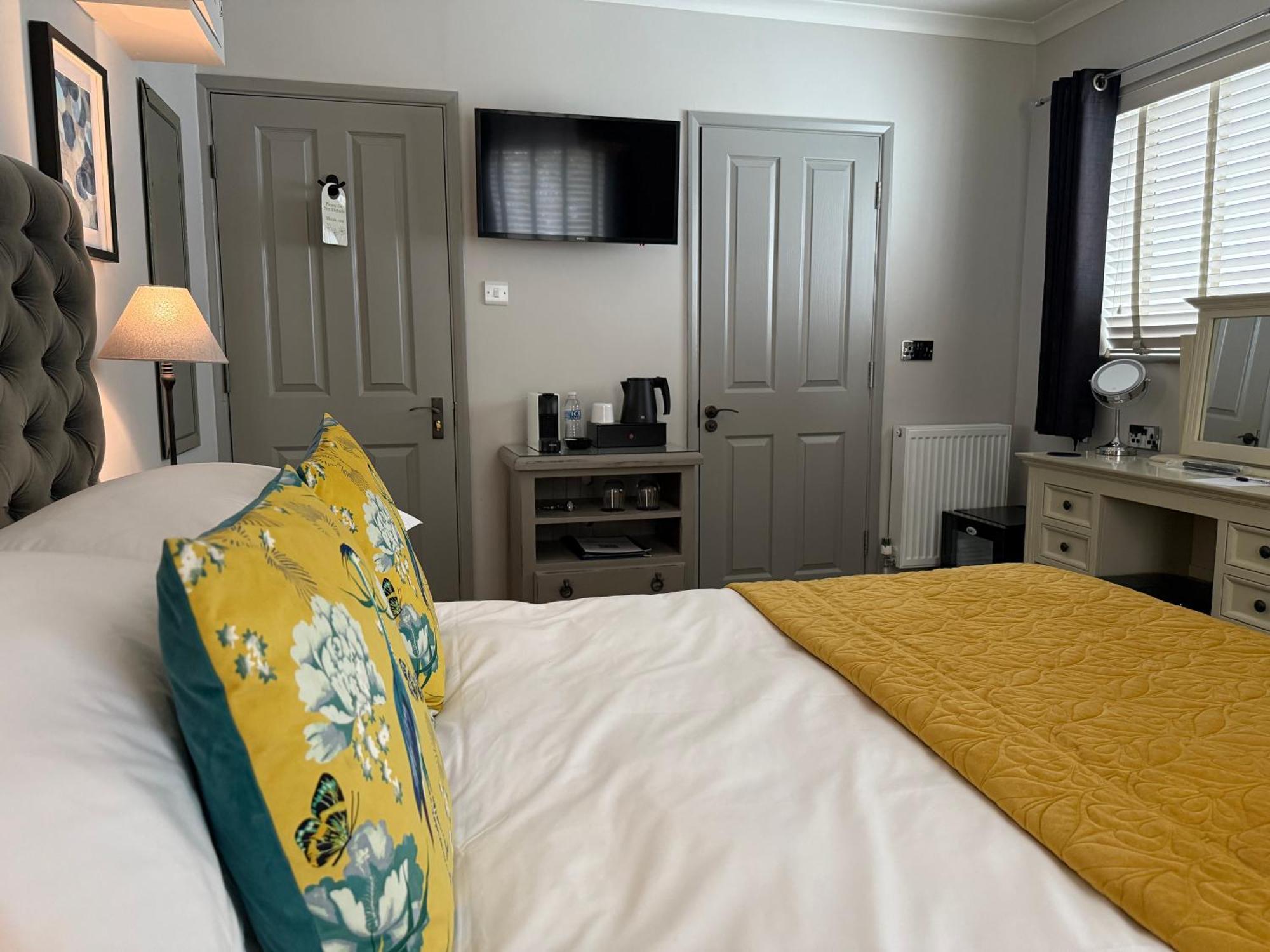 Number 46 Hotel Hastings Bagian luar foto