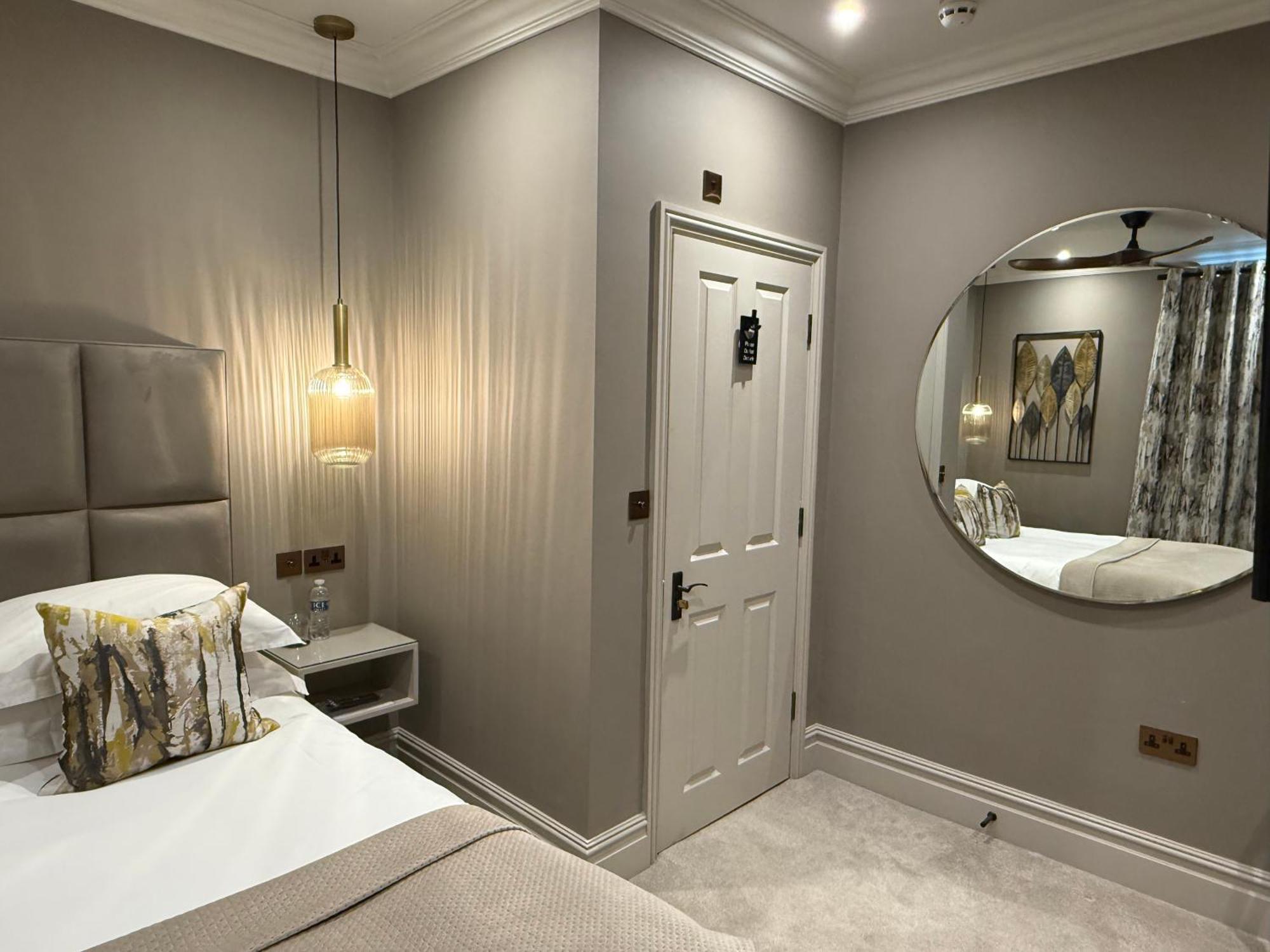 Number 46 Hotel Hastings Bagian luar foto
